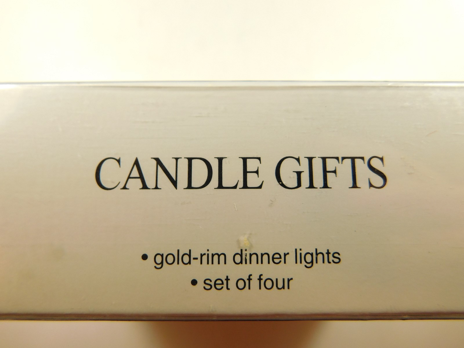 CANDLE GIFT GOLD-RIM DINNER LIGHTS SET OF 4   2 1/2