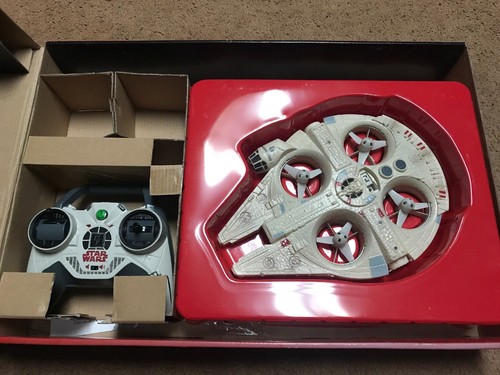 Air Hogs Star Wars Remote Control Millennium Falcon works