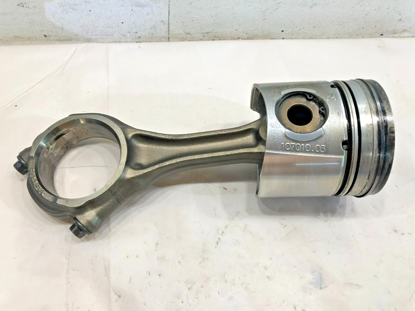 6.7L CUMMINS ISB / QSB Diesel Engine CONNECTING ROD with Piston