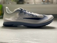 nike zoom streak spikes