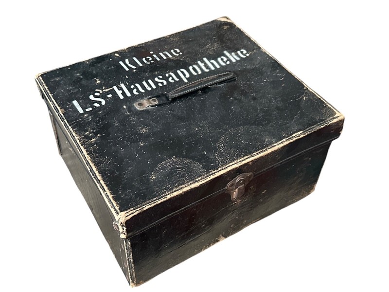Luftschutz Kleine Hausapotheke Mit Inhalt Gestempelt Ls  Ww2