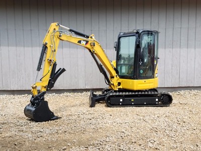 THUMB! 2013 Caterpillar 303.5E CR Mini Track Excavator CAB HEAT AIR AUX HYD CAT