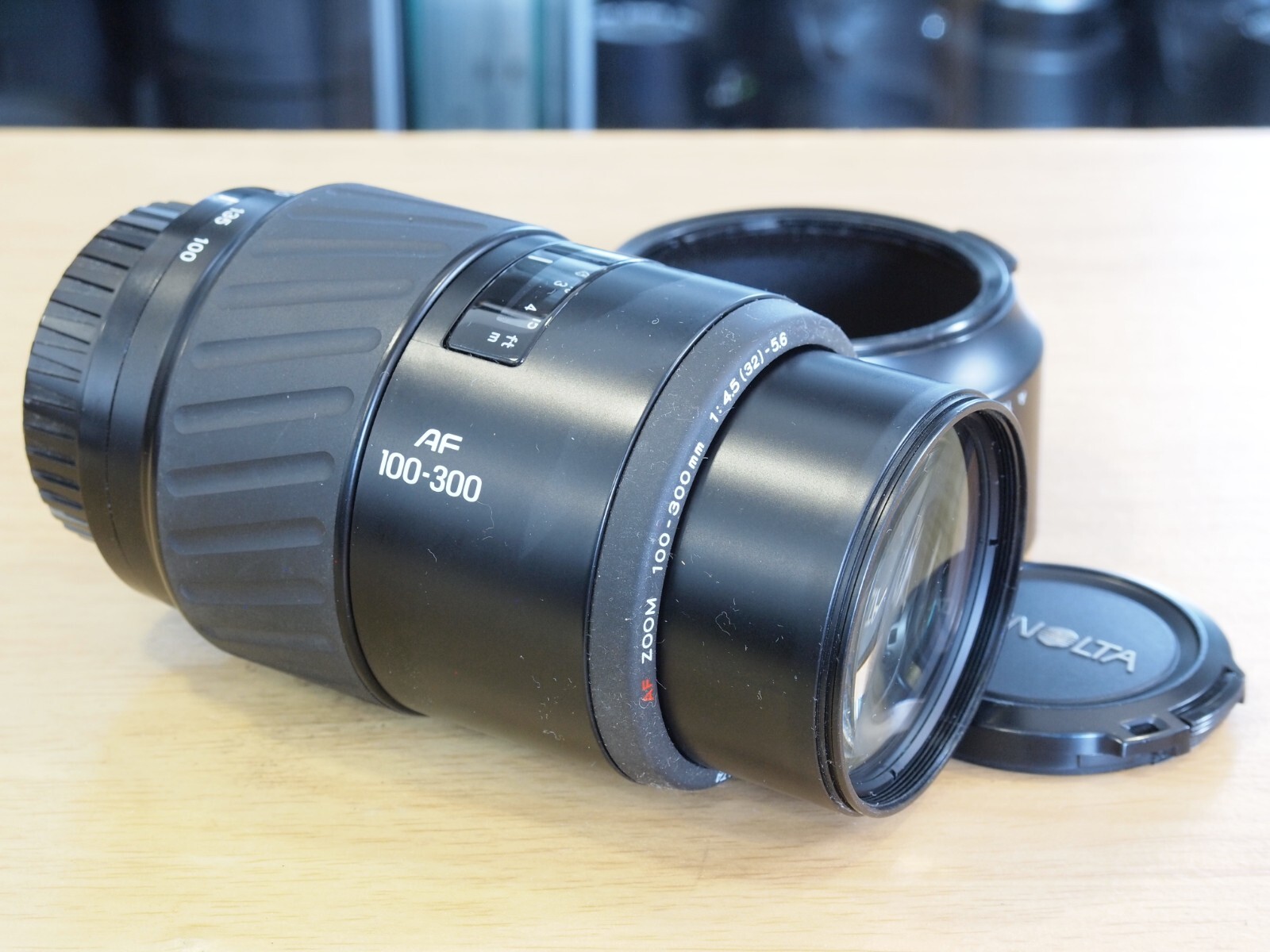 ミノルタAF 100-300 Minolta AF 100-300mm F4.5-5.6 A-Mount Zoom Lens. St No