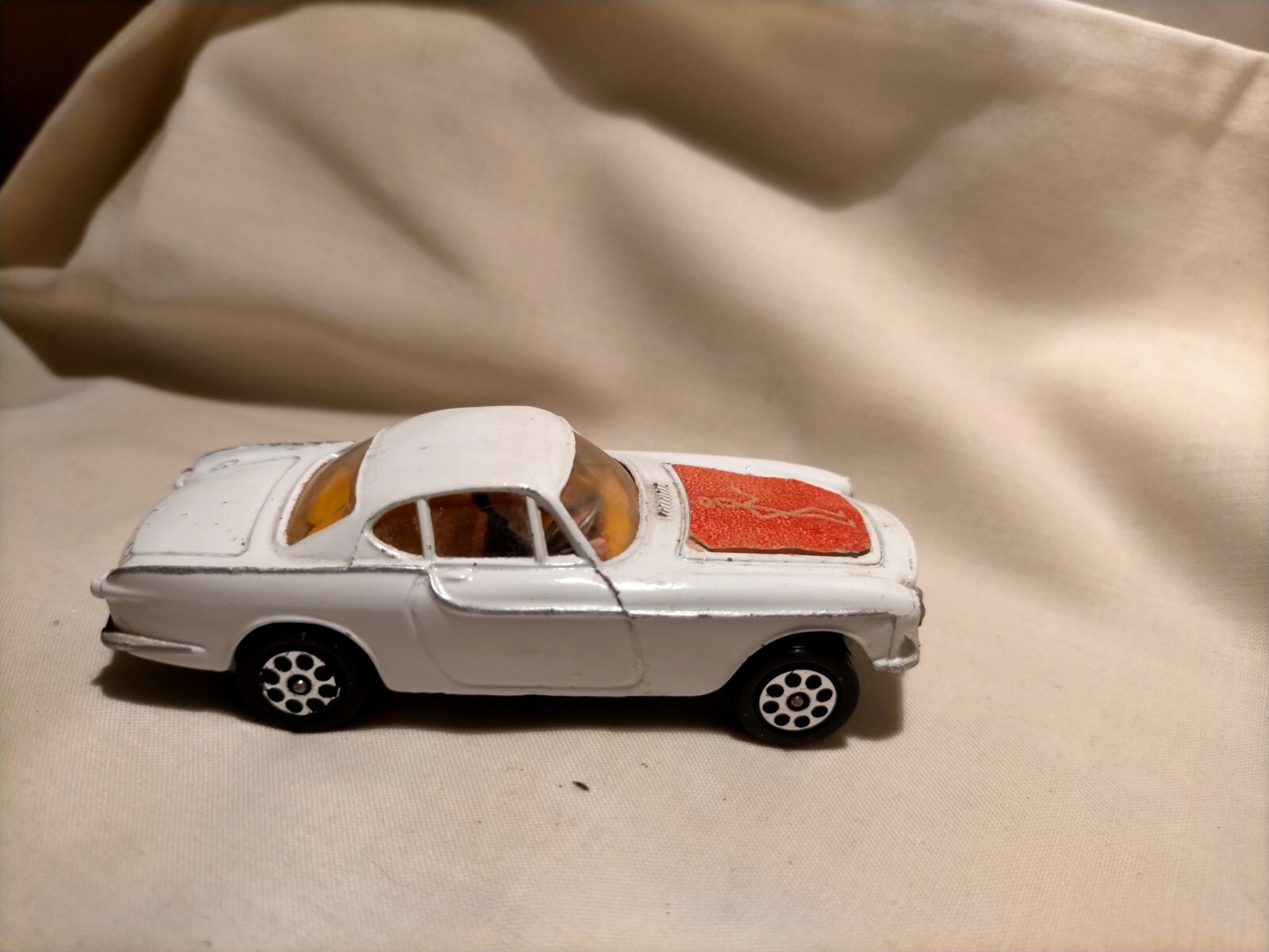4.2 Litre Jaguar 'E' Type 2+2 (335) – Corgi Model Club USA