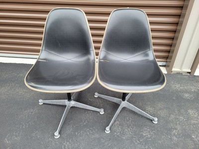 Mid Century Modernism Herman Miller Eames Fiberglass Shell Chair