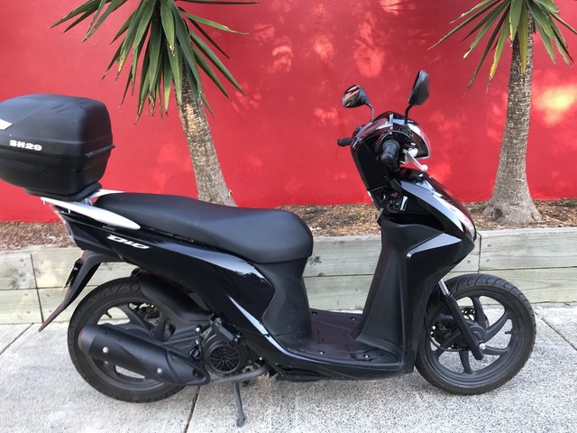 Honda dio deluxe 110