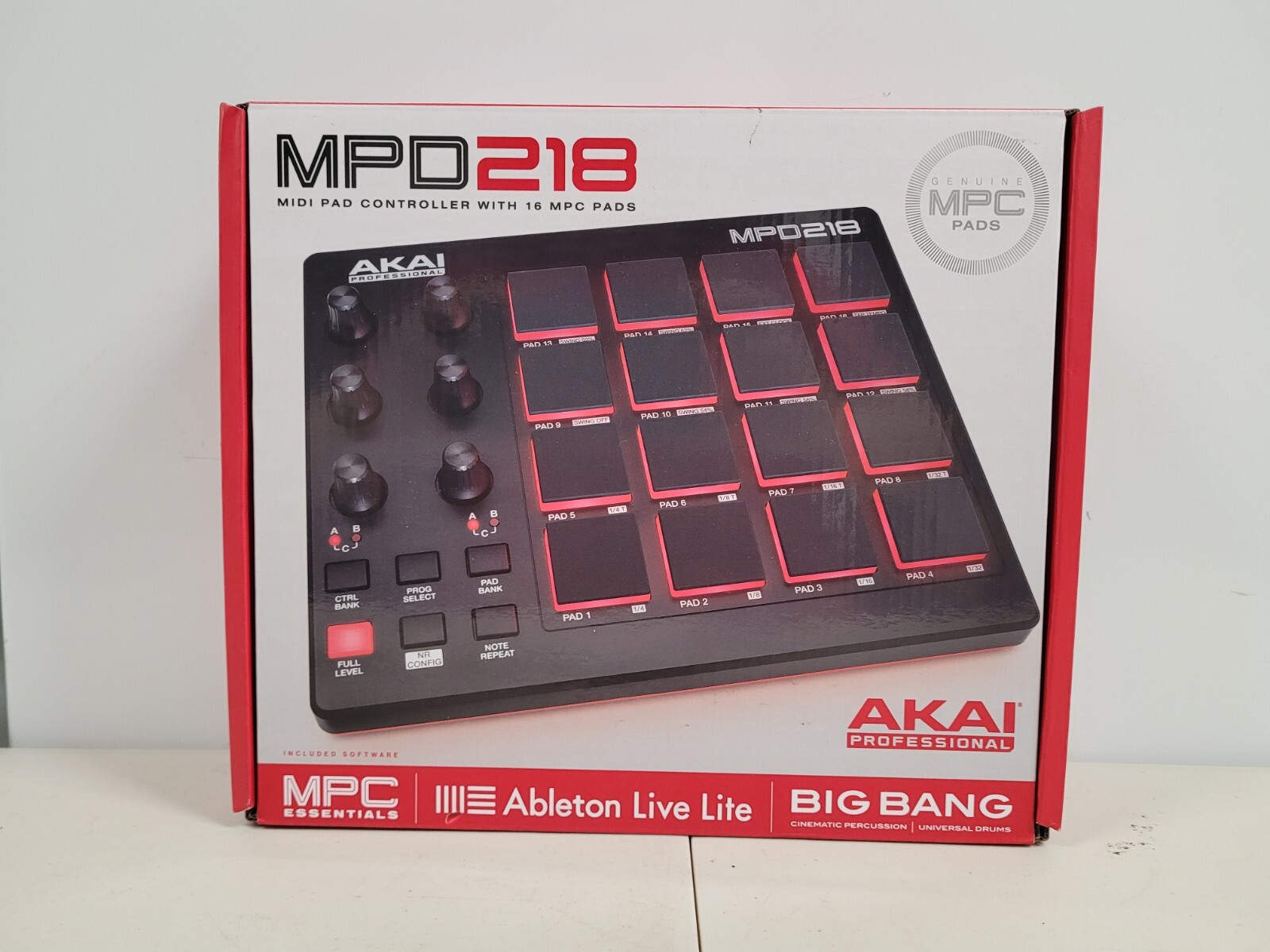 Akai Professional USB MIDI Controller 16 Pad MPD218. Brand