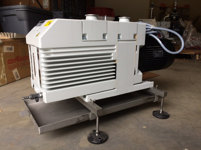 Trivac Oerlikon Leybold Vacuum Pumps Surplus Industrial Equipment