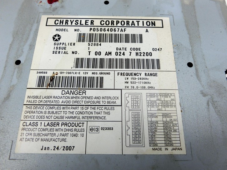 Chrysler 300C LE 04-07 Mitte Einbaurahmen Mittelkonsole Chrysler 300C LE 04-07 07.08.2007 P05064067AF gebraucht Bild 9