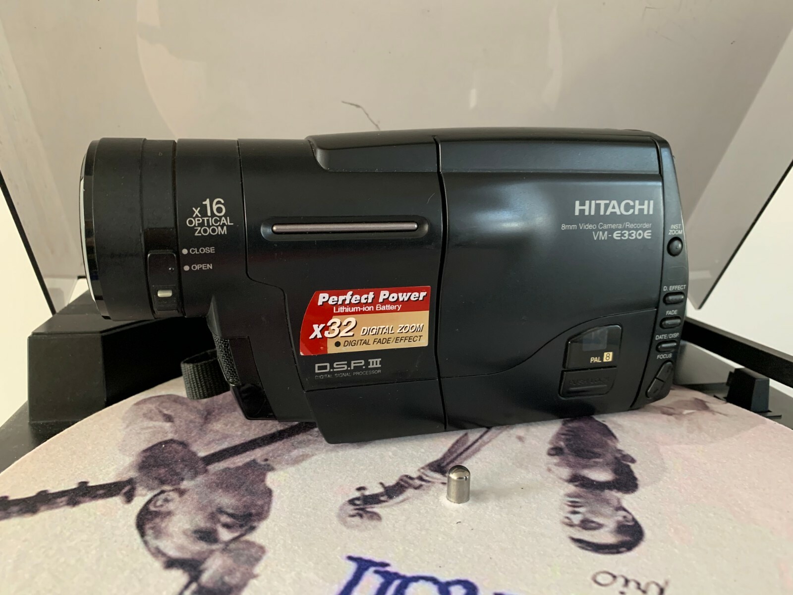 HITACHI VME330E PLAYS 8mm TapesのeBay公認海外通販｜セカイモン