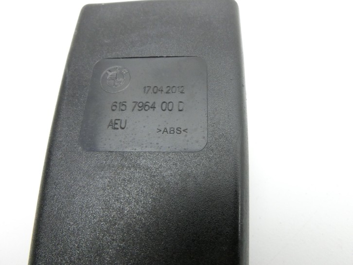 BMW F11 520d 10-13 Kombi Gurtschloss Gurtstraffer Beifahrer Rechts Vorne BMW F11 520d 10-13 18.05.2012 9115306... Vorschau 5