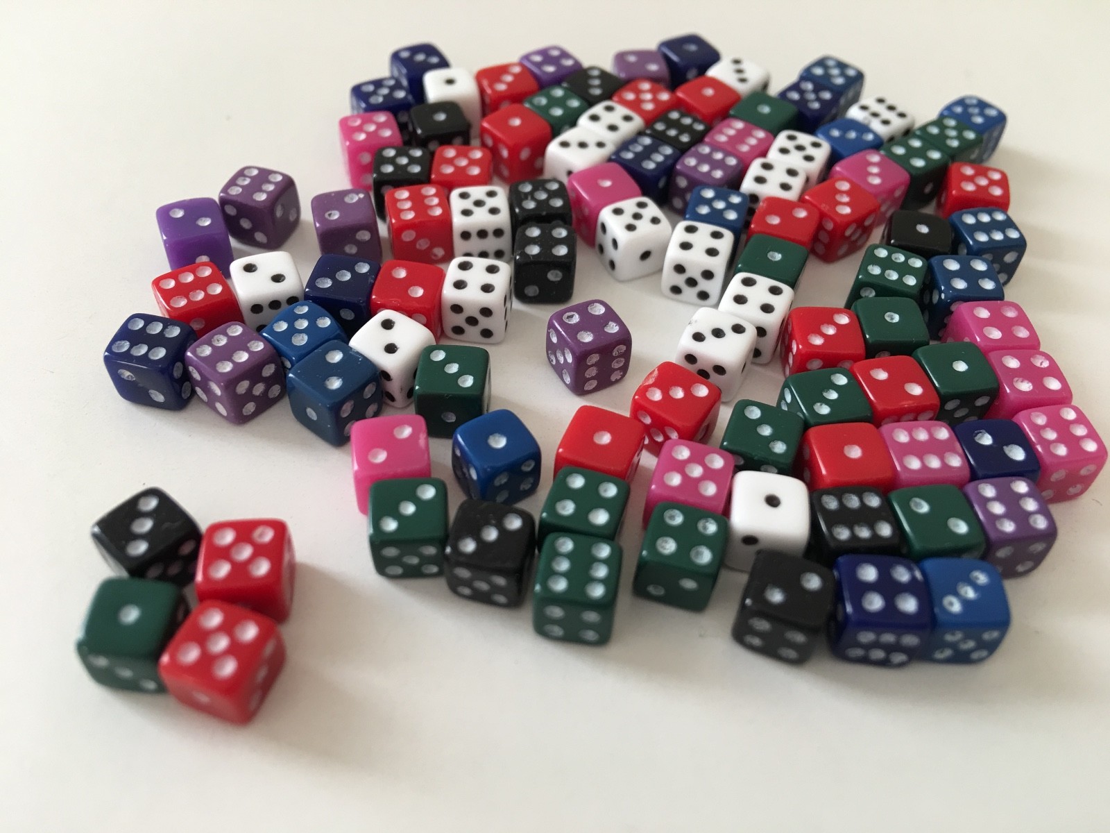 NEW 100pc 5mm D6 Mini Dice High Quality D & D RPG MTG