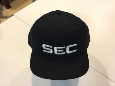 NOS VTG SOUTHEASTERN CONFERENCE SEC NEW ERA Umpire Wool Fitted Hat SZ 7 1/2