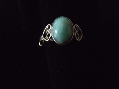 HANDCRAFTED STERLING SILVER 925 TURQUOISE RING SIZE 7.5