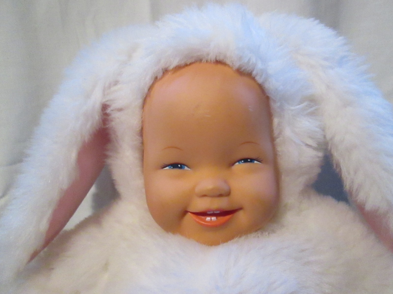 1991 anne geddes baby doll with bunny costume/