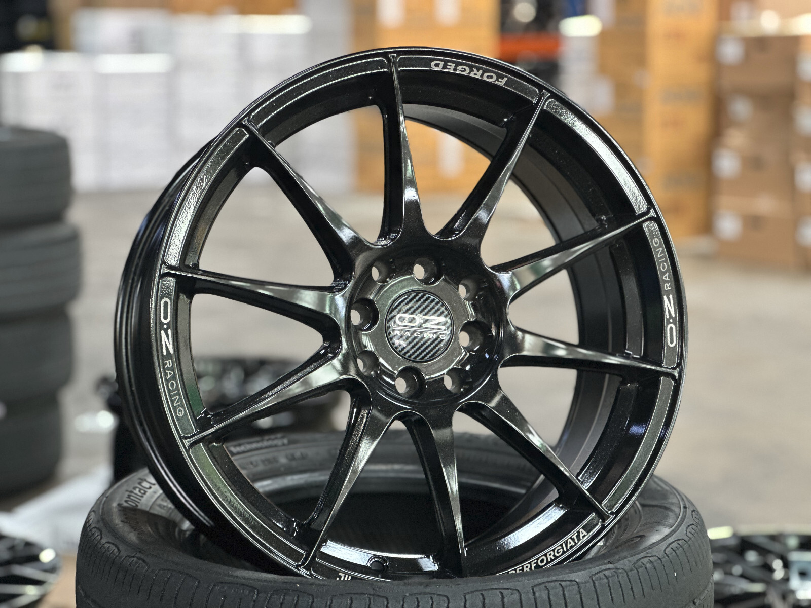 ホイール4本 AVS MODEL T7 17X7.5J インセット41 4穴 PCD100 ハブ径約 
