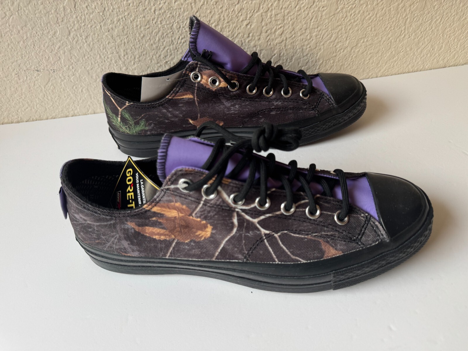 72c.cページです Converse Chuck 70 Ox GTX Gore-Tex Camo Black Purple Shoe