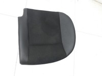 Mercedes W245 B200 05-08 Sitzpolster Rechts f. Rücksitzbank Hinten Mercedes W245 B200 05-08 17.03.2006 A1699200050... Vorschau 8