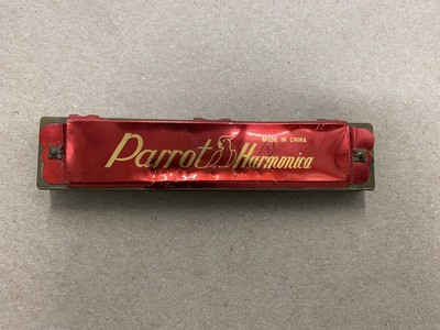 Harmonica parrot hotsell