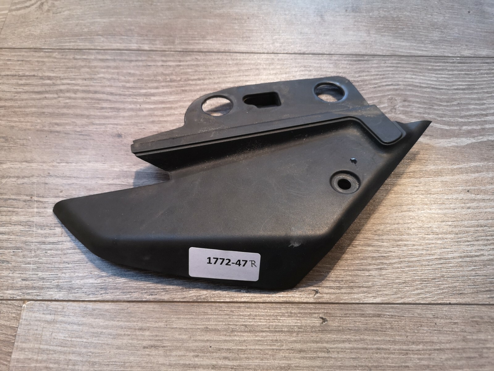 r  Aprilia Shiver 750 07 09 Heckverkleidung Rechts 1772-47 | eBay