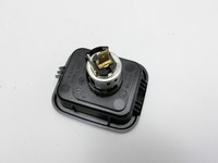BMW 1er 116i F20 11-15 1,6 132KW 12V Steckdose BMW 1er 116i F20 11-15 20.10.2011 7143111 51.47-7143111 gebraucht Vorschau 4