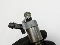 VW Tiguan 5N 11-16 2,0 155KW Injektor Einspritzdüse Zyl.4 VW Tiguan 5N 11-16 12.12.2012 06H906036P 0261500076 gebraucht Vorschau 5