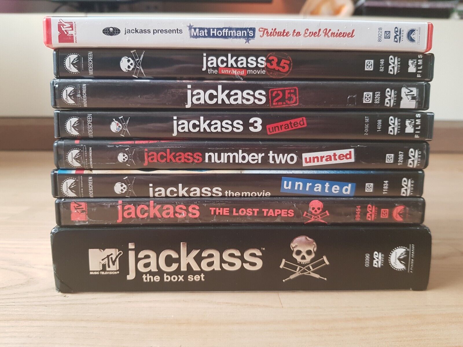 x8 Jackass DVD lot Jackass The Movie Number Two 3D TV Series Region 1 NTSC x8 Jackass DVD lot Jackass The Movie Number Two 3D TV Series Region 1 NTSC