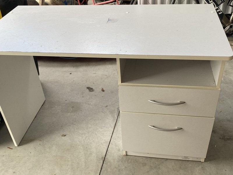 gumtree kids desk