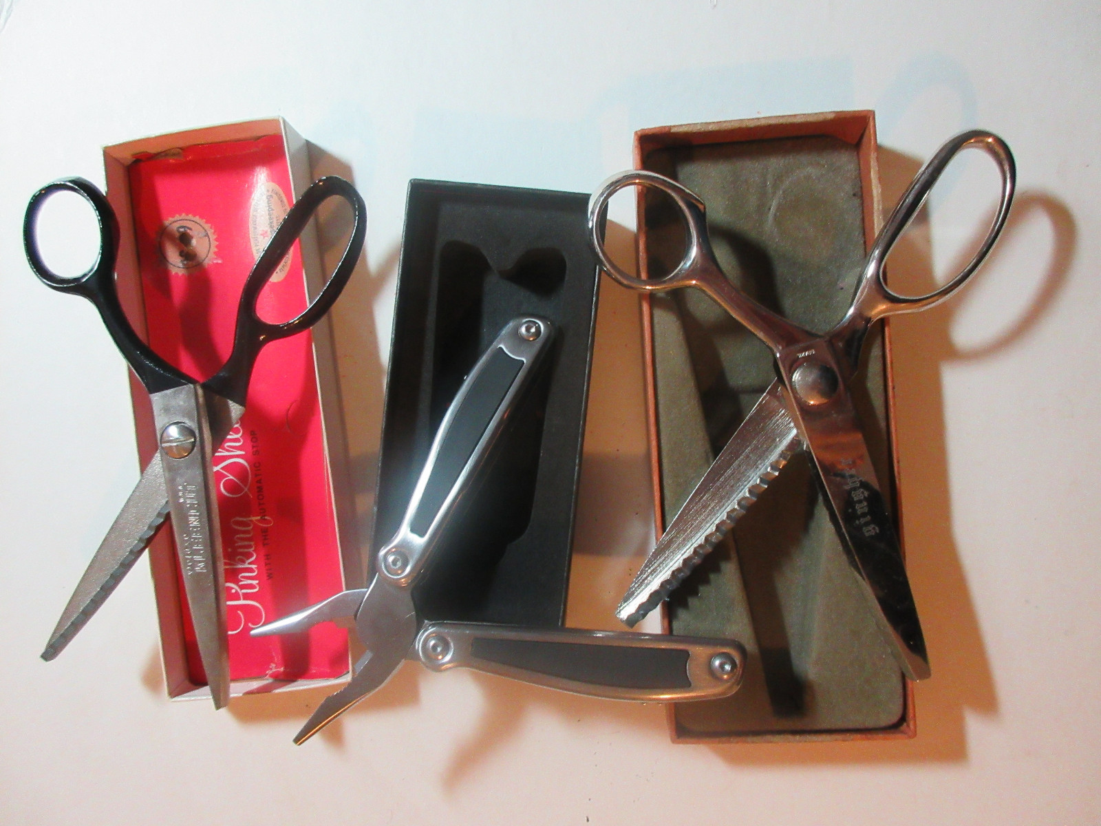 Vintage KLEENCUT -USA & GINGHER -Brazil Pinking Shears & Gentleman's Multi-Tool