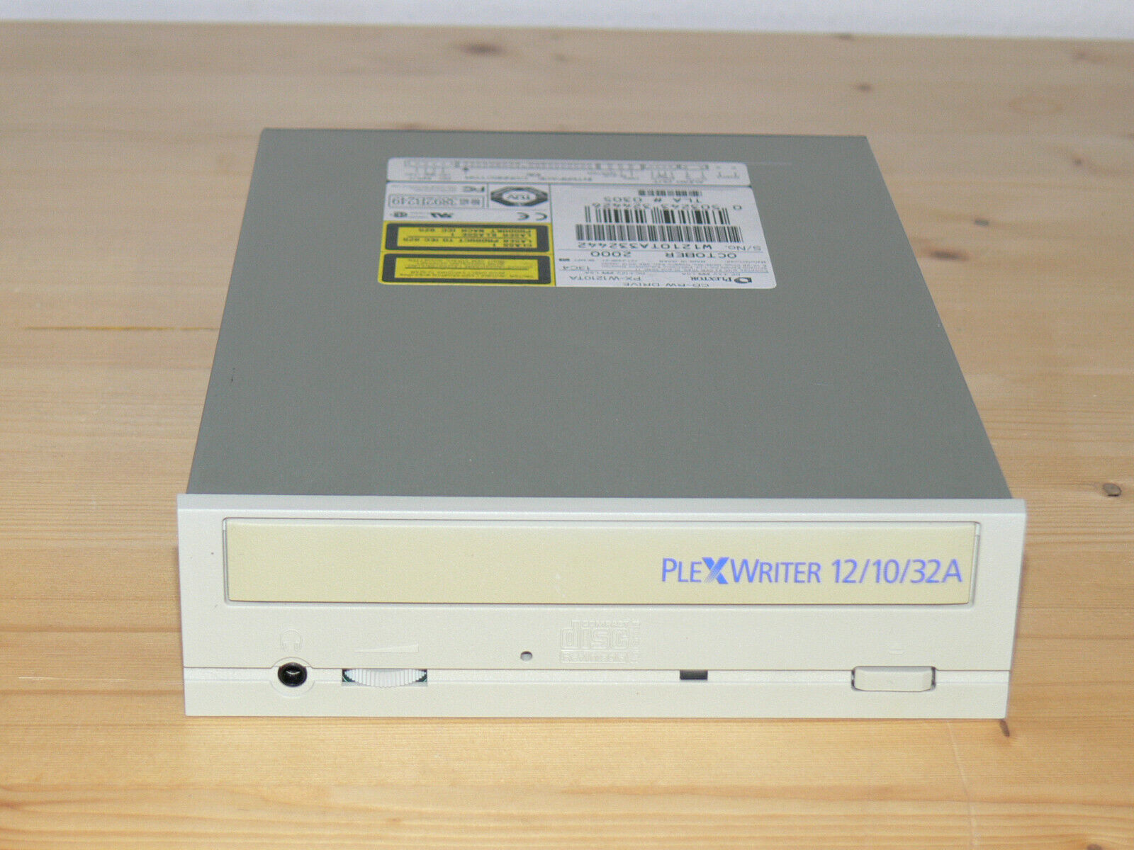 Plextor  PX-1210TA CD Brenner Legende IDE 1x Rippen !!!!!!!!!!!!