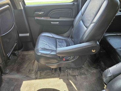 image 5 of interior