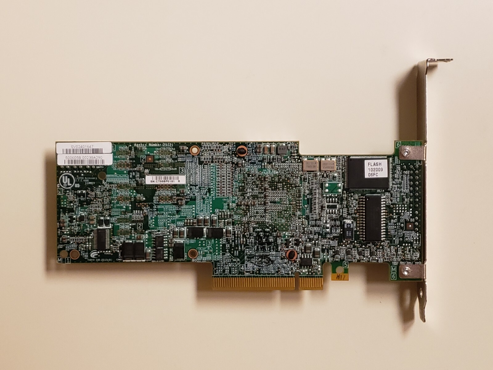 LSI MegaRaid SAS 9260-8i 6Gb/s 8-Port SAS/SATA PCIe Raid Controller L3-25121