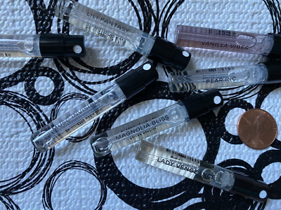 Juliette has a gun VANILLA VIBES Travel Spray One x 1.7 mL .03
