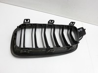 BMW F31 318d 12-15 Frontgrill Kühlergrill Grill Nieren Rechts BMW F31 318d 12-15 28.02.2014 2240778 51712240778... Vorschau 5