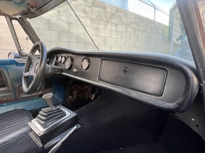 image 6 of interior