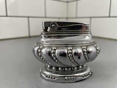 Vintage MCM Le Ver Automatic Super Lighter Silver Plated Table Lighter - Japan