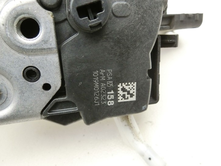 Peugeot 5008 09-13 Türschloss mit ZV Stellmotor Links Vorne Peugeot 5008 09-13 29.01.2010 825158 gebraucht Vorschau 3