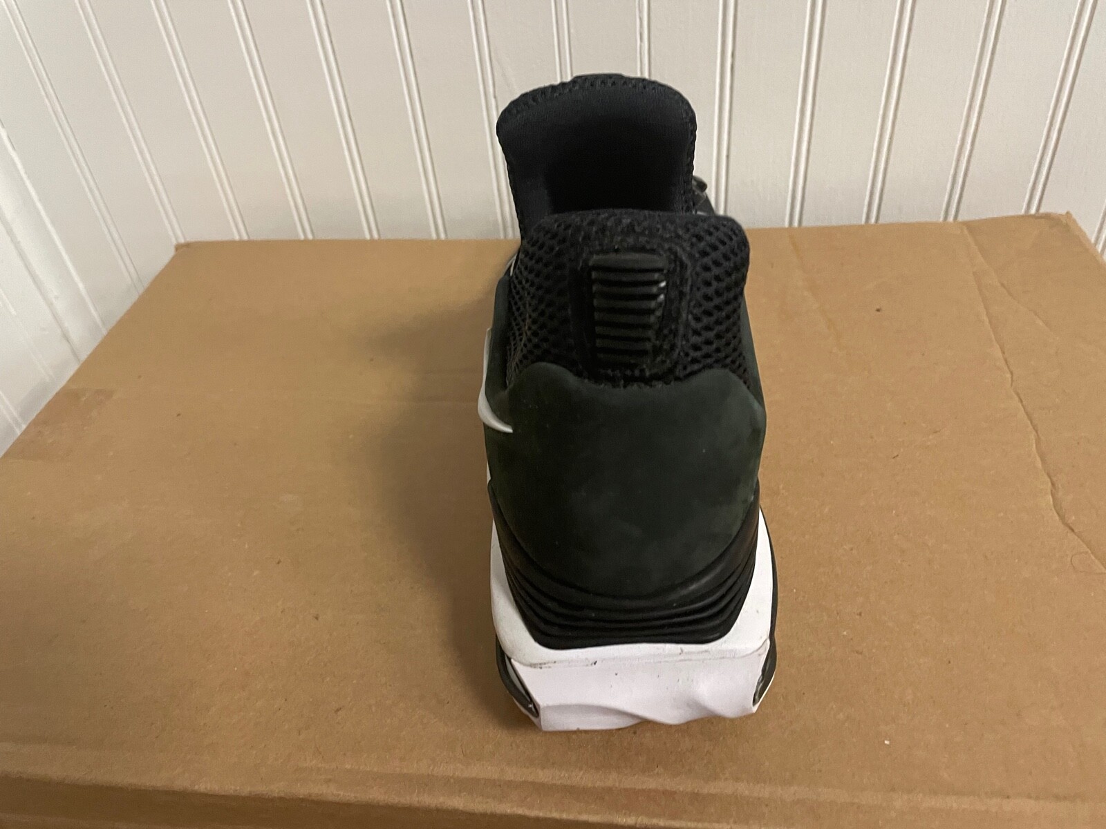 mens nike shox gravity