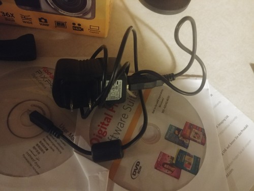 Kodak AZ361 16.2 MP Digital Camera.  complete