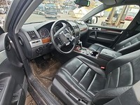 VW Touareg 7L 06-10 Bordcomputer Uhr Display Monitor VW Touareg 7L 06-10 14.04.2008 7L6919473D 1024180-01 gebraucht Vorschau 8