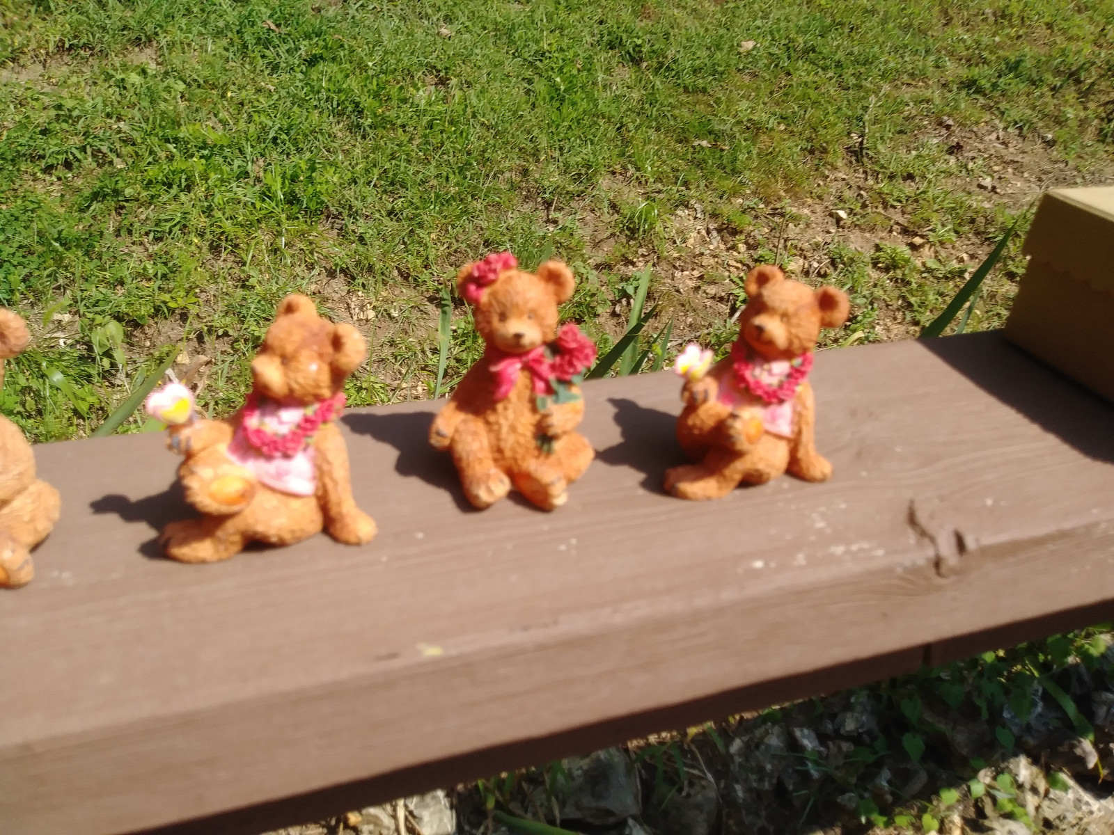 set of 6 bear figurines with  hearts, roses, butterflies