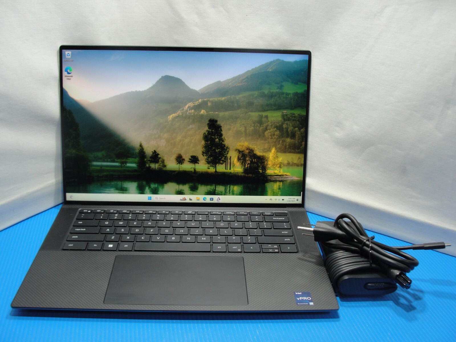K*n様 Dell Precision 5570 A2000 1TB 32GB Amazon.com: Dell Precision 5570 Workstation Laptop (2022