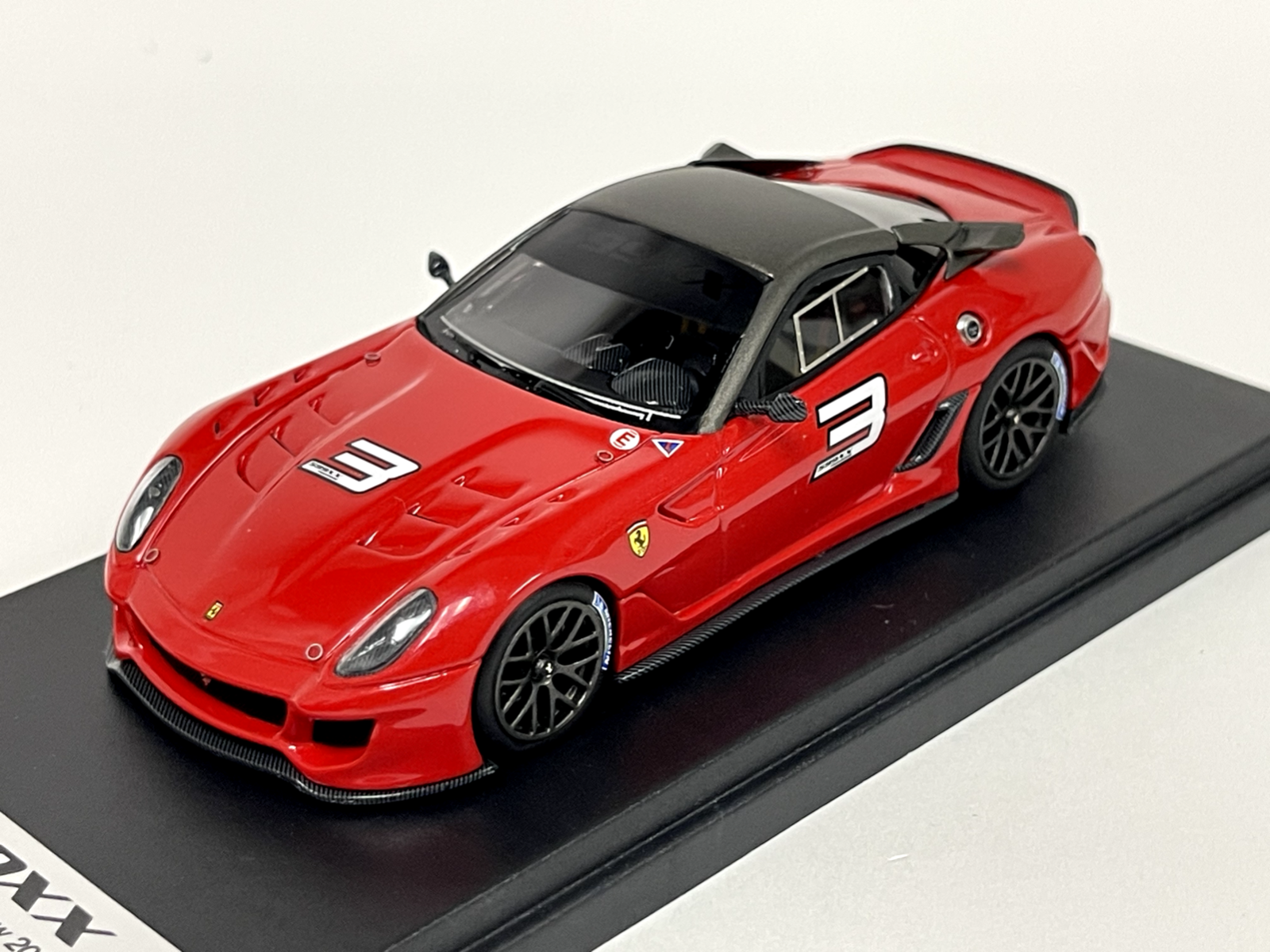 1/43 Looksmart Ferrari 599XX 2009 Geneva Motorshow in Red