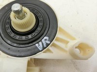 Mercedes W204 S204 C180 11-14 Kombi Fensterhebermotor Rechts Vorne Mercedes W204 S204 C180 11-14 10.10.2011... Vorschau 6