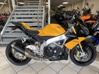 Aprilia Tuono V4 APRC 2013