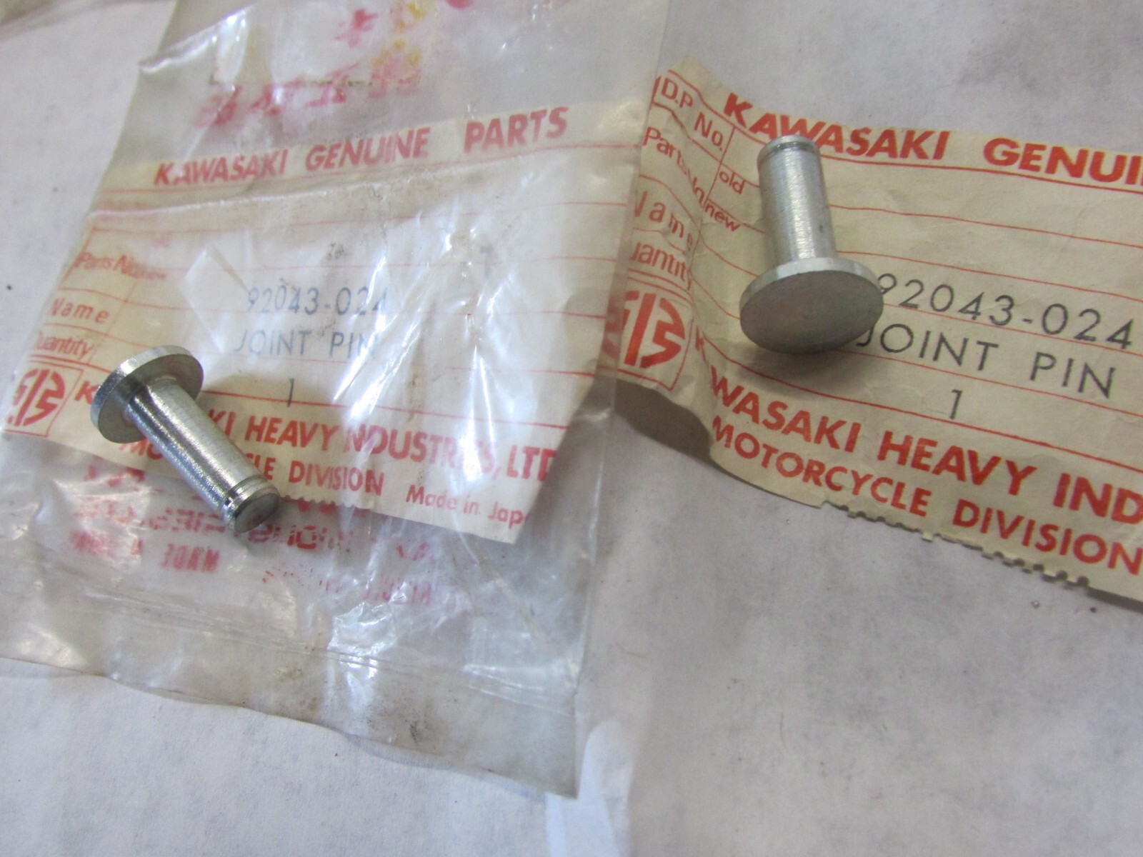 Kawasaki NOS Neu 92043-024 Gelenk Stift H1 Kh Mach III KH500