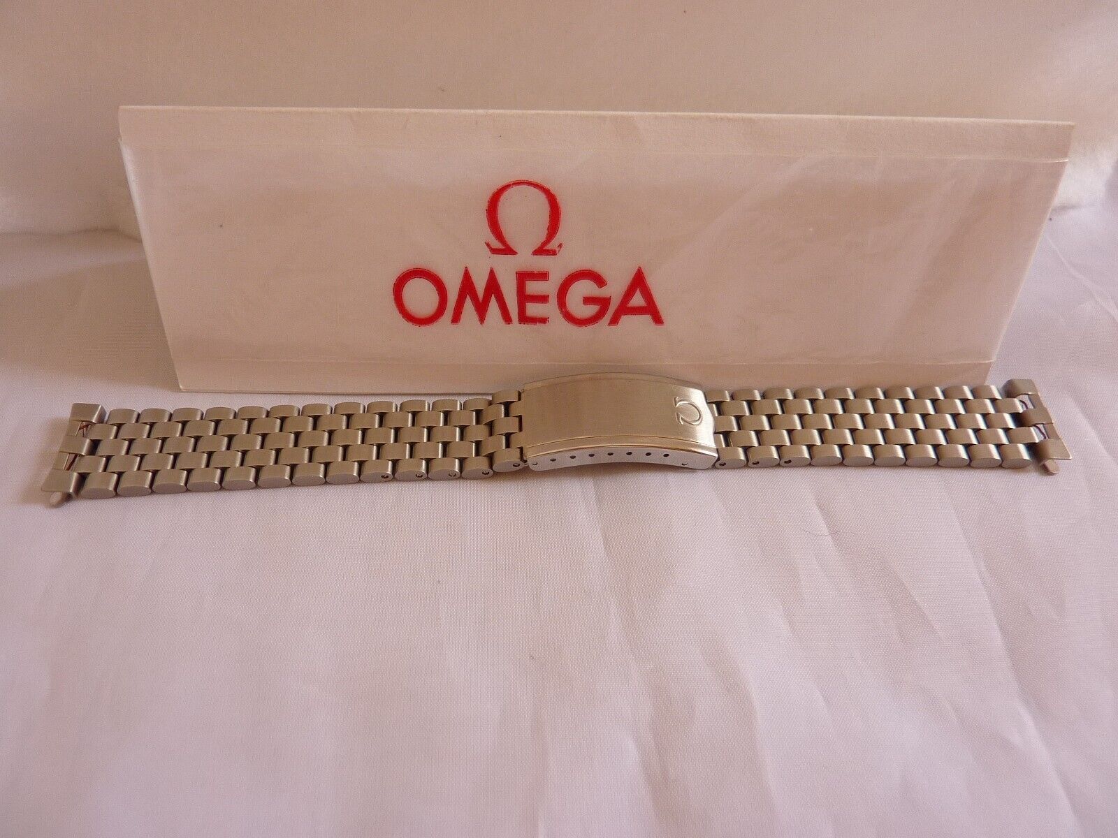 OMEGA SEAMASTER SPORT BRACELET 18MM SS ST3011 - 5 ROW LINK OMEGA SEAMASTER SPORT BRACELET 18MM SS ST3011 - 5 ROW LINK