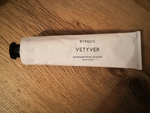 Byredo Vetyver Hand Peeling, Hand Scrub, 100 ml, NEU