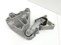Mercedes W176 A180 12-15 CDI 1,5 80KW Motorlager Motorhalter Mercedes W176 A180 12-15 31.10.2013 A2462400809 gebraucht Vorschau 6