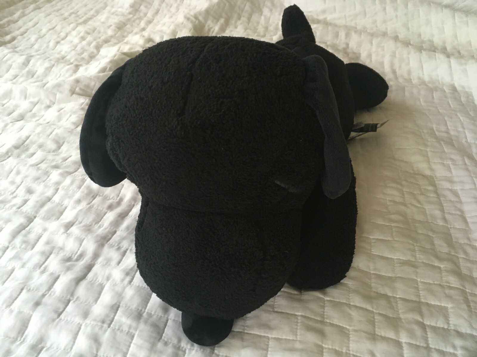 KAWS ユニクロ　スヌーピー KAWS x Uniqlo x Peanuts Snoopy Plush (Medium) White - US